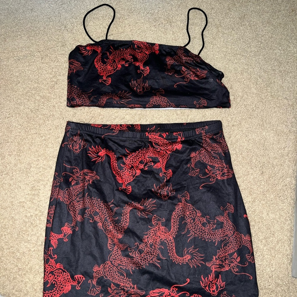 dragon print set